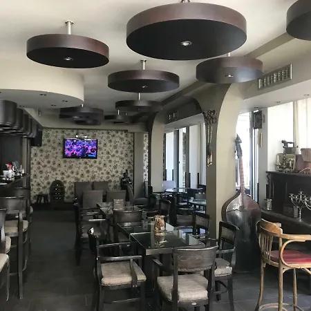 Piano&bar Ohrid
